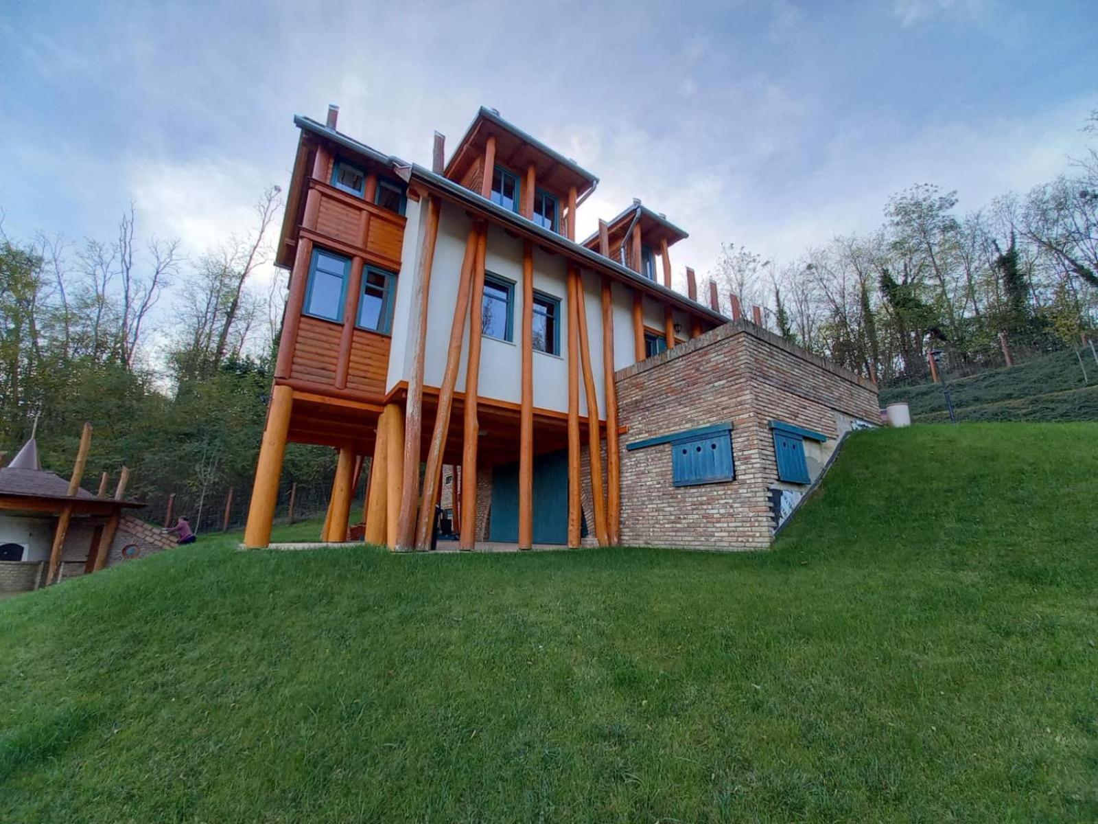 Hotel Vendeghaz Petoerke Bárdudvarnok Exteriér fotografie