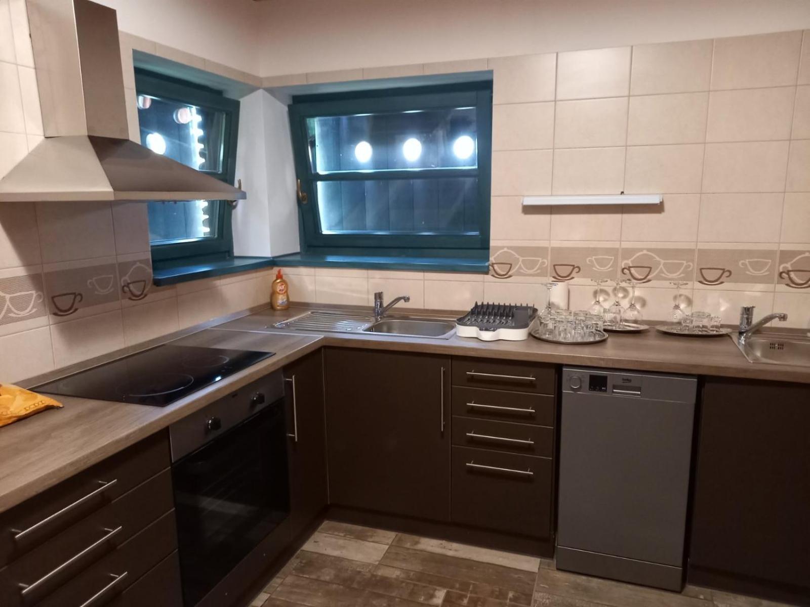 Hotel Vendeghaz Petoerke Bárdudvarnok Exteriér fotografie