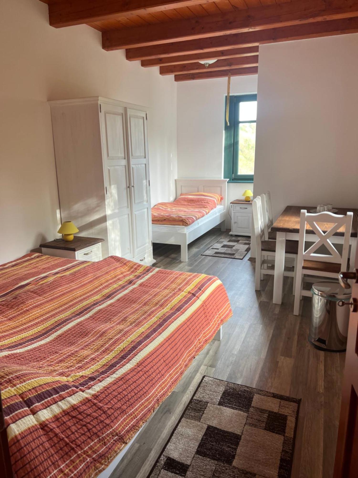 Hotel Vendeghaz Petoerke Bárdudvarnok Exteriér fotografie